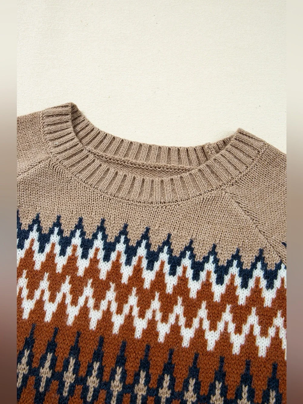 Geometric Pattern Long Sleeve Sweater